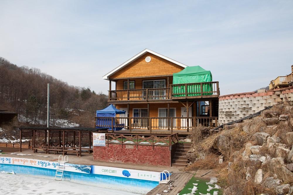 Woorideul Pension Chuncheon Eksteriør bilde